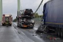 Schwerer LKW VU PKlemm A 4 Rich Olpe auf der Rodenkirchener Bruecke P056